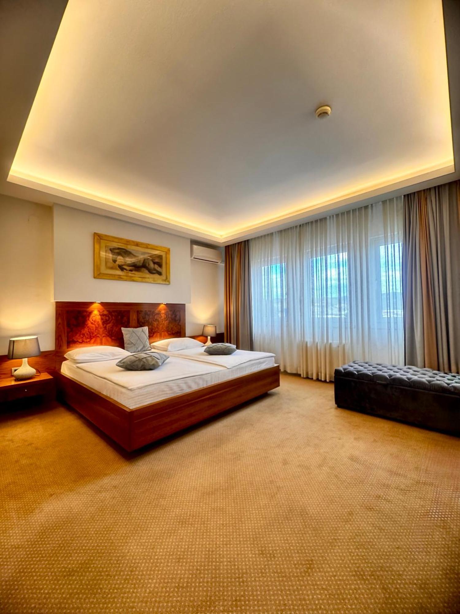 Hotel Exclusive Sarajevo Exterior photo